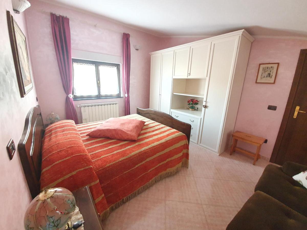 Lilly'S House Villa Castel Di Sangro Buitenkant foto